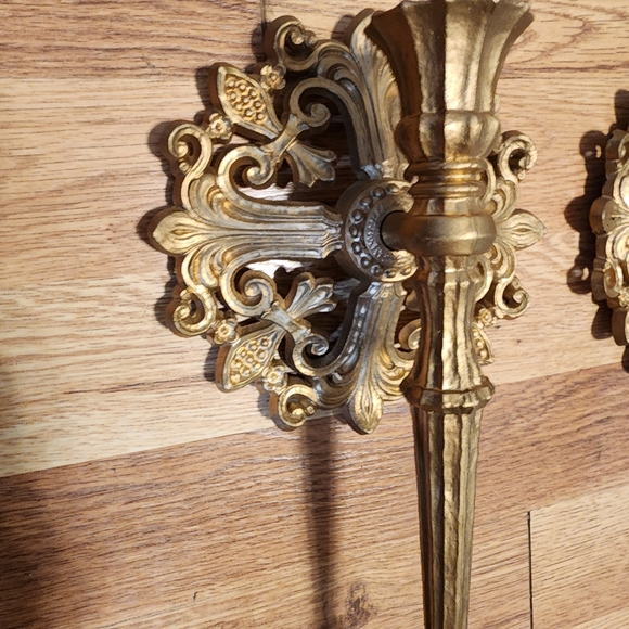 Vintage Syroco Wall Tapered Candle Sconce Pair Gold Ornate Plastic MCM - Picture 2 of 4
